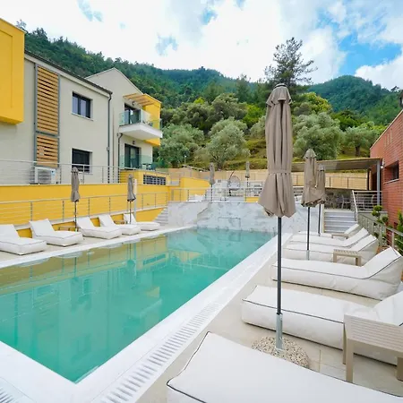 Serenity Apartman Szkála Potamiász